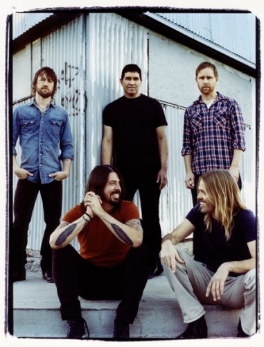 Foo Fighters připravují „netradiční desku“