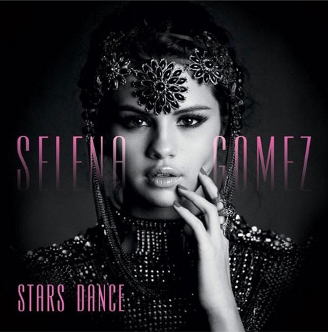 Selena Gomez zveřejnila přebal a obsah debutové desky Stars Dance